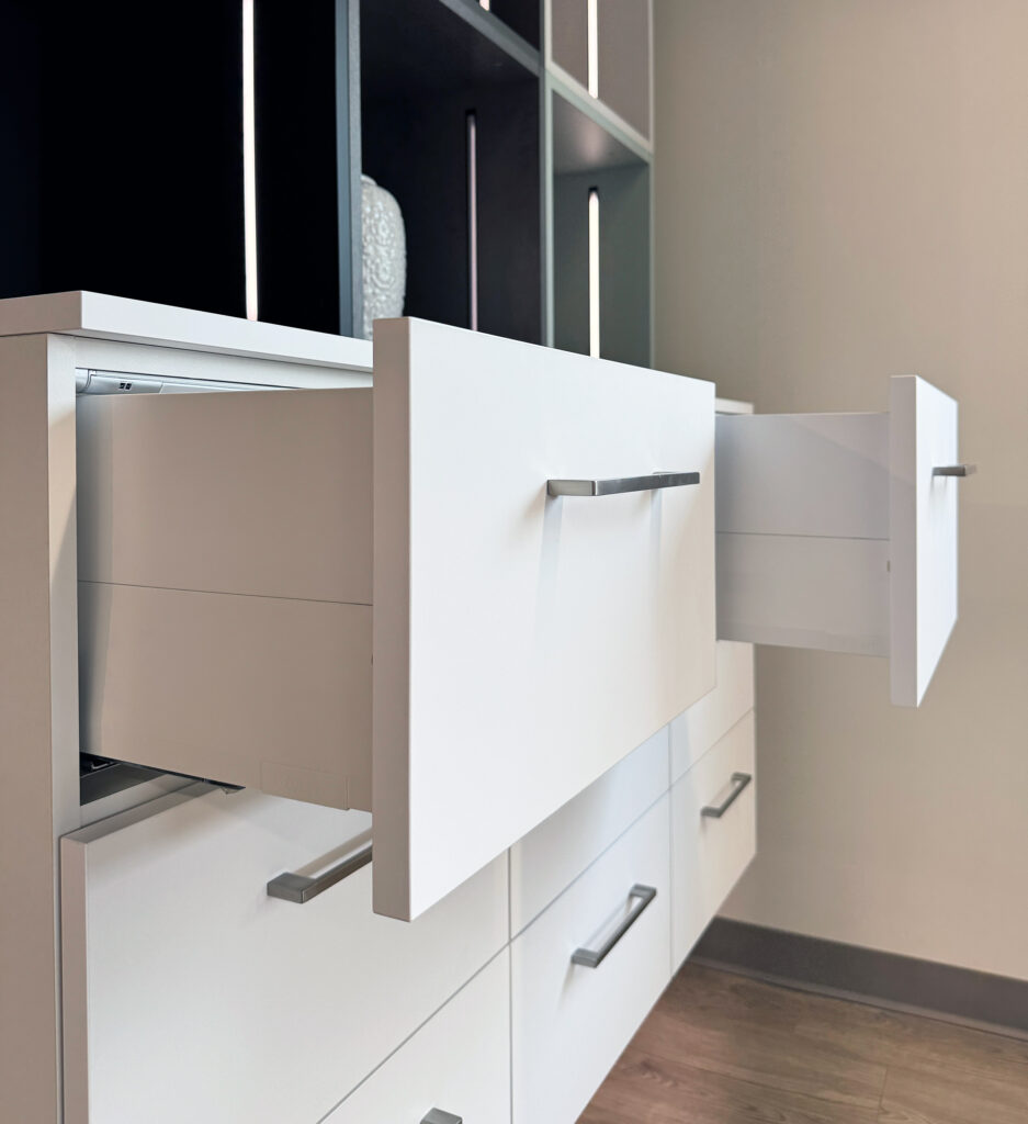 Zonavita drawers