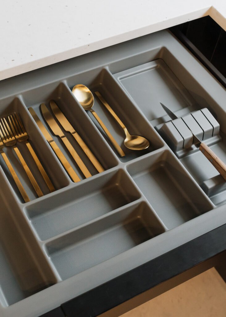 Zonavita Cabinet accessories, drawer organizer