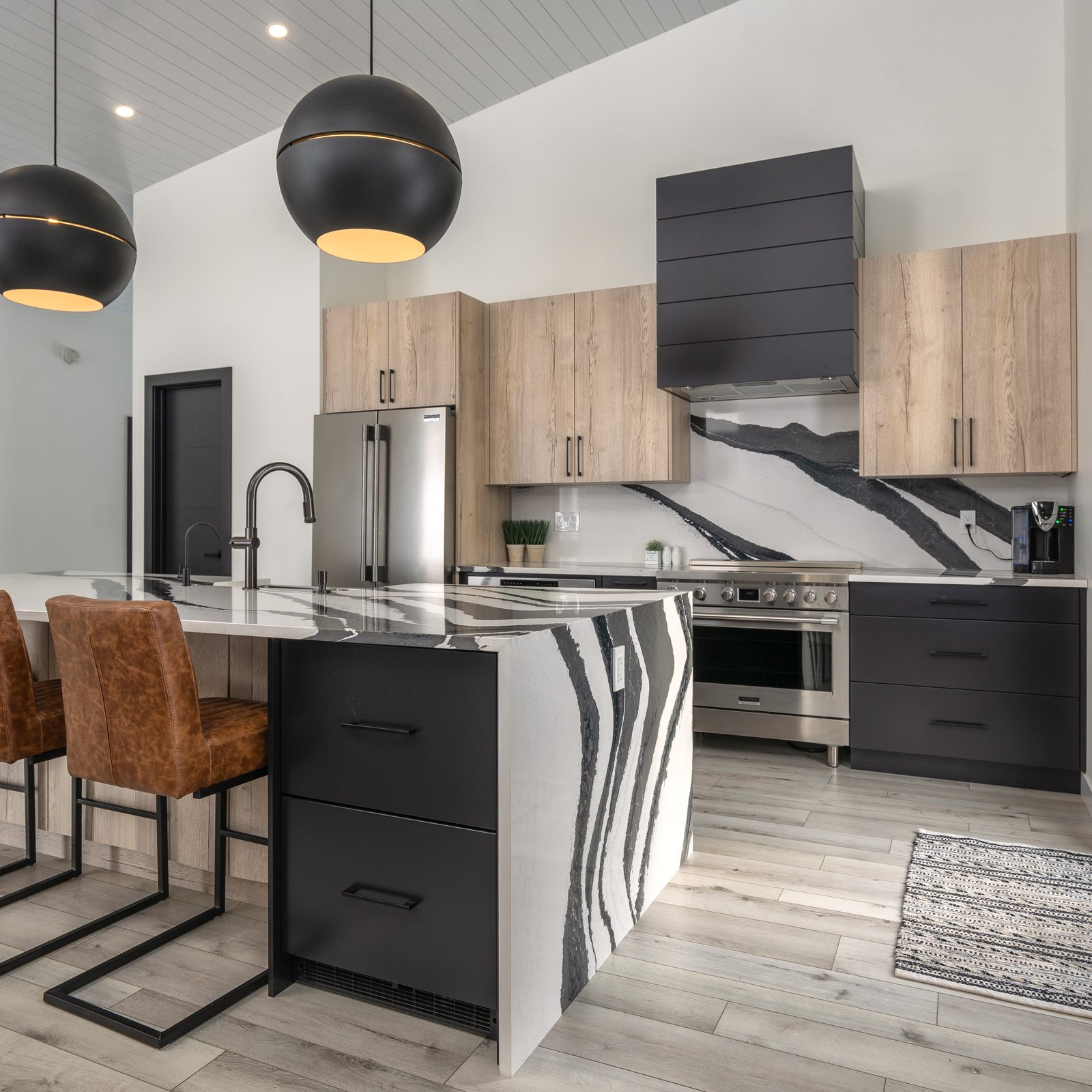 Kitchen in White Halifax Oak material