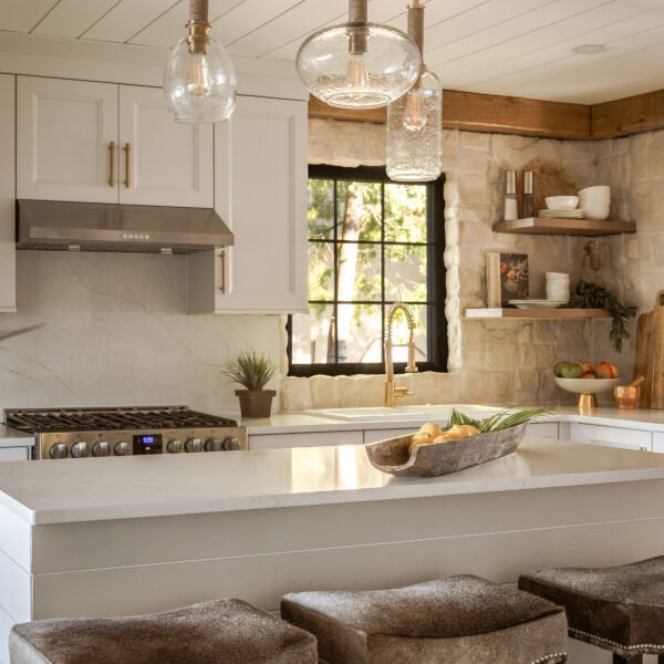 Modern cottage kitchen